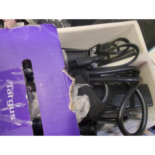 Targus Universal Charger Including all USB-C Devices - Black