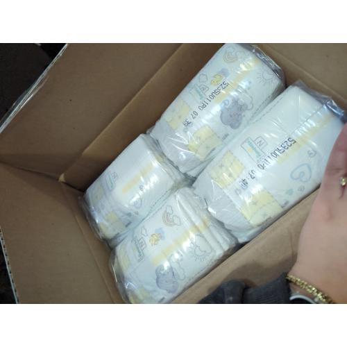 Pampers Swaddlers Active Baby Diapers Enormous Pack - Size 0 - 140ct