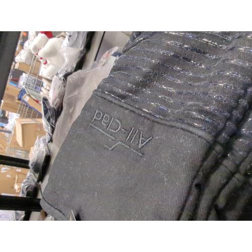 All-Clad Silicone Oven Mitts: Heat Resistant up to 500 Degrees - 100% Cotton & Silicone, 14x7 Oven Mitt for Kitchen and Barbecue, 2-Pack, Black