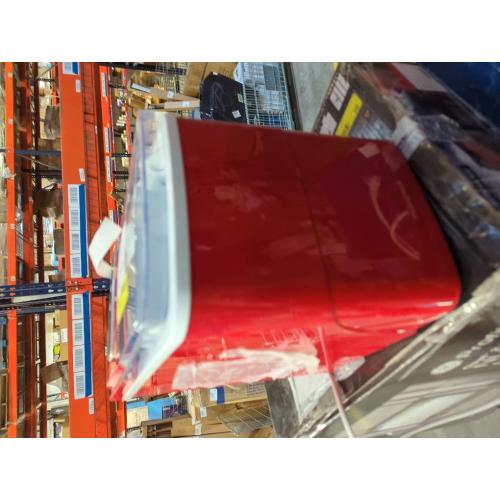 Frigidaire Counter top Portable, 26 lb per Day Nugget Ice Maker Machine (Red Stainless Steel)