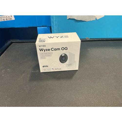 Wyze Cam OG Indoor/Outdoor 1080p Wi-Fi Smart Home Security Camera with Color Night Vision, Built-in Spotlight, Motion Detection, 2-Way Audio, Compatible with Alexa & Google, White, Free Expert Setup