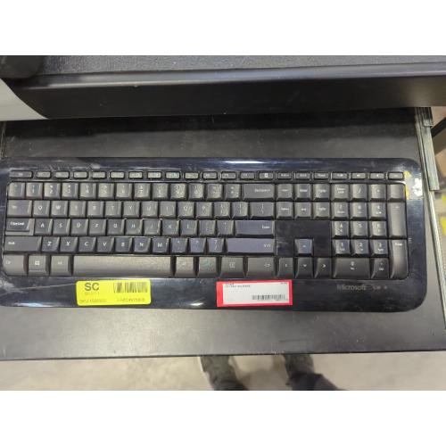 Microsoft Wireless Desktop 850 with AES ) - Black. Wireless Keyboard  . Snap-In USB Transciever. Right/Left Hand Use Mouse