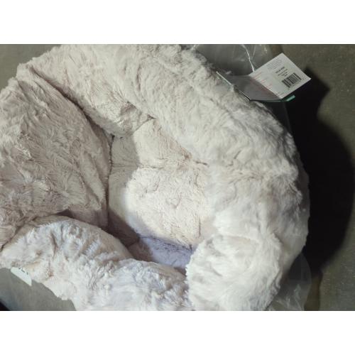 Best Friends by Sheri Standard Oyster Deep Dish Orthocomfort Cat and Dog Bed in Lux Fur, 20 L X 20 W, Small