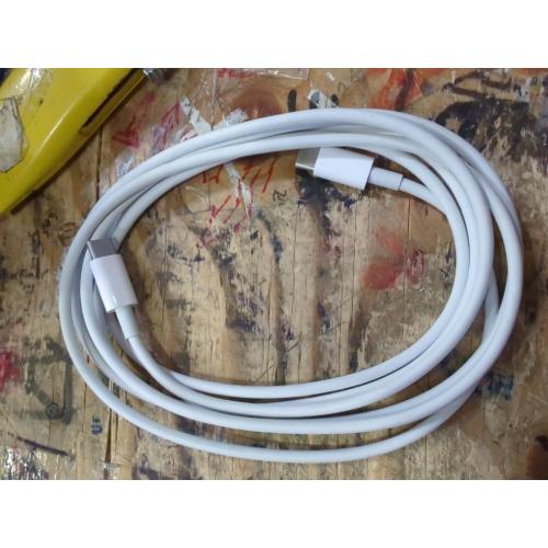 Apple USB-C to Lightning Cable (2 m)