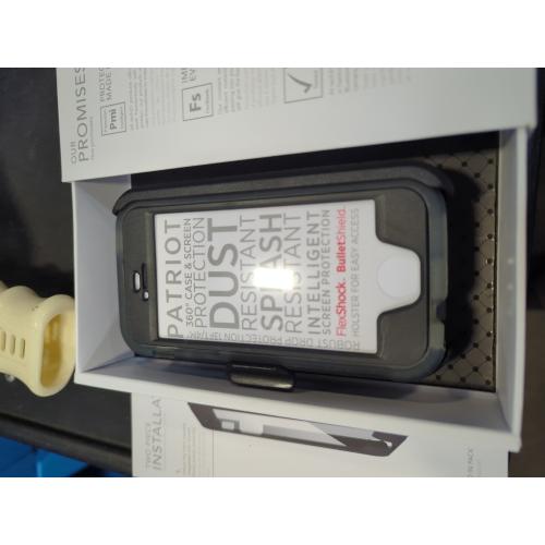 Tech21 Patriot for iPhone 5 / 5S - Smokey Grey - T21-5183