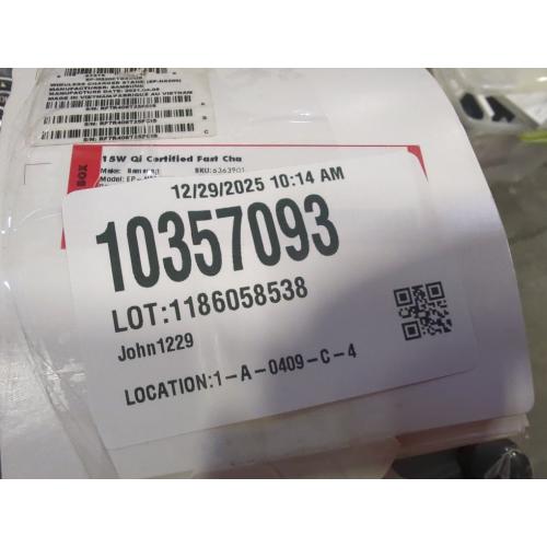 Samsung 15W Fast Charge 2.0 Wireless Charger Stand - Black (US Version with Warranty)