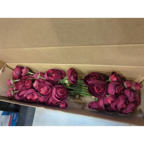 Letjolt Ranunculus Artificial Flower 18 Pcs Red Silk Ranunculus Wedding Bouquet Engagement Centerpieces Arrangements Bridal Shower Decorations Home Decor, Dark Red