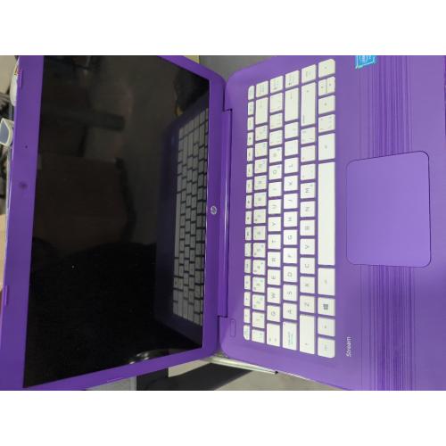 HP Stream - 14-cb106ca With Charger