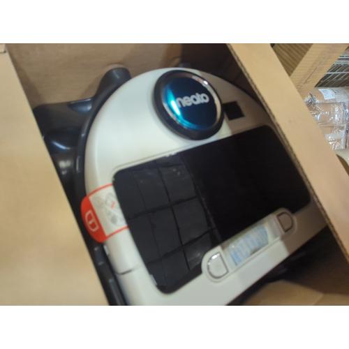 Neato Robotics Botvac Connected Wi-Fi Enabled Robot Vacuum