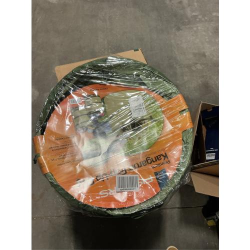 Fiskars Kangaroo Collapsible Garden Bag with Heavy Duty Hardshell Bottom for Yard Waste, 30 Gallon Reusable Container for Lawn Care and Gardening