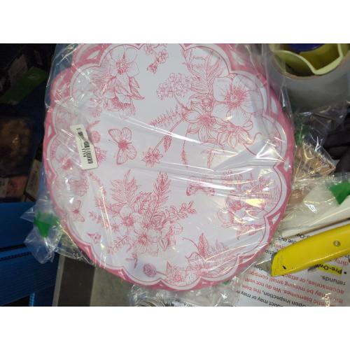 60 Pcs Pink Floral Paper Placemat, 13.5 Inch Disposable Scalloped Table Mat