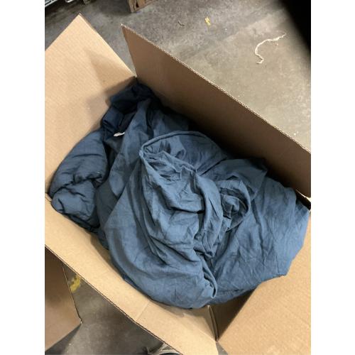 Bedsure King Size Comforter Set, Navy Soft Prewashed Bedding for All Seasons, 3 Pieces GentleSoft™ Warm Down Alternative Bed Set, 1 Lightweight Comforter (104x90) and 2 Pillowcases (20x36)