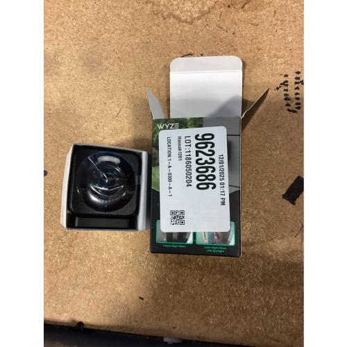 Wyze Cam V4 Plug-in Indoor and Outdoor Smart-Enabled Security Camera