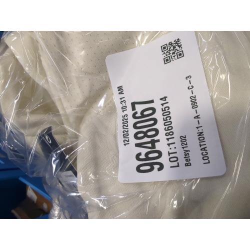 Size 2XL .... yellow cream Nike Womens 3/4 Length Vapor Select Softball Pants