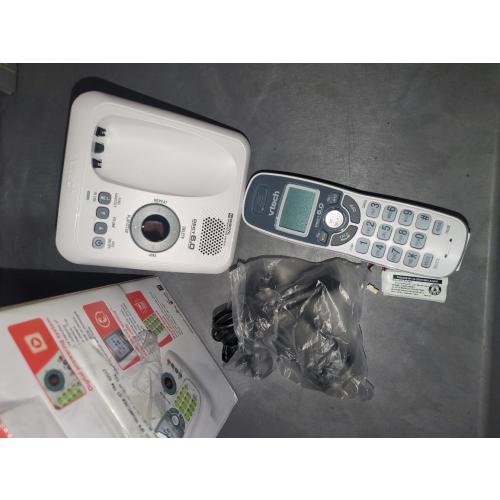 VTech® DECT 6.0 1-Handset Cordless Phone System with Digital Answering System in White