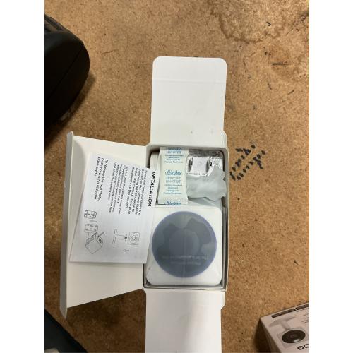 Cam OG Telephoto Indoor/Outdoor 1080p Wi-Fi Smart Home Security Camera with 3X Optical Zoom and Color Night Vision