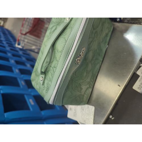 BOYATU Travel Makeup Bags Cosmetic Organizer Bag: 3-Set Large Capacity Make up Bag - PU Leather Toiletry Bags for Women - Wide Open Portable Pouch with Divider & Handle (03-Green-2)