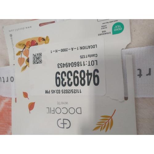 Docofil White 20 x 20 Pumpkin Cushions