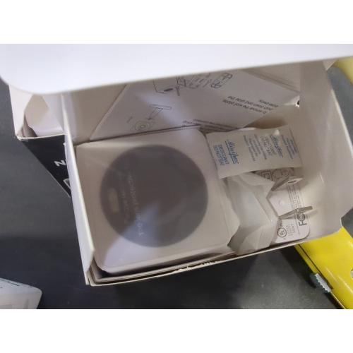 Color White Wyze - Cam OG Indoor/Outdoor Wireless 1080p Security Camera - WHITE