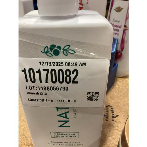 Native Limited Edition Fresh Mistletoe Volumizing Conditioner - Christmas