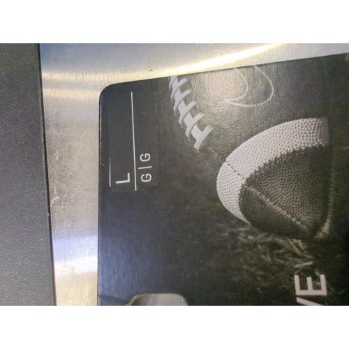 Size L Black and White Nike Youth Torque 2.0 Receiver Gloves