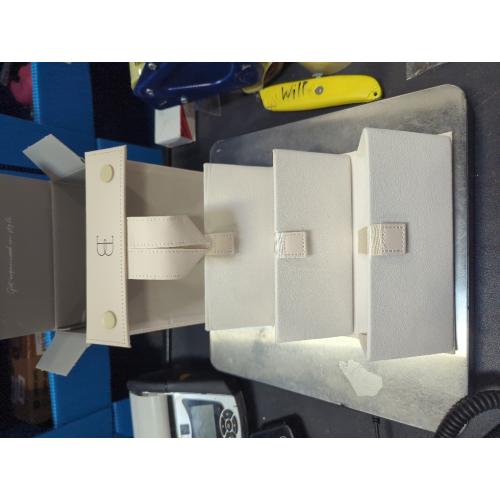 Boshku Beige 3 Slot Travel Sunglasses Case Organizer Compact Storage