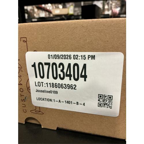 Gusto Nostro Stainless Steel Wine Glass - 18 oz - Unbreakable Colorful Wine Glasses for Travel, Camping and Pool - Fancy, Unique and Cool Portable Metal Wine Glass for Outdoor, Picnics (Set of 2)