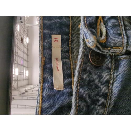 Size 31x33 LEVI Low Loose Fit Jeans #560Stonewash