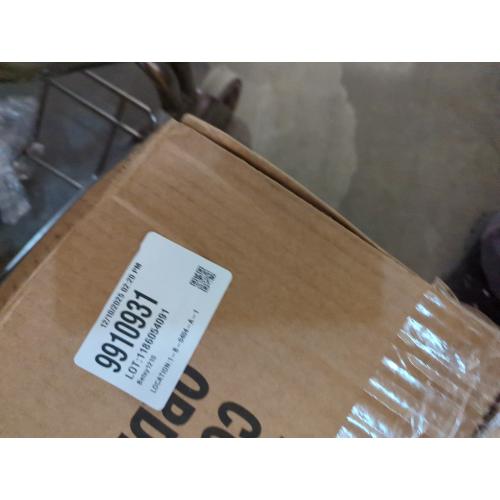 Luxury premium cotton comforter, hypoallergenic, extra soft and thick.