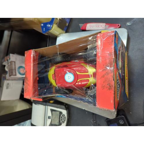 Monster Jam, Marvel Iron Man RC Monster Truck, 1:24 Scale, Kids Toys for Boys and Girls Ages 4 and up