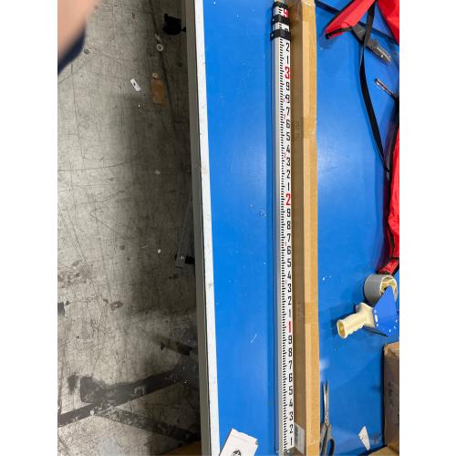 9-Foot Aluminum Grade Rod - 10ths，Grade Rod，Grade Stick for Laser Level，Survey Rod，Grade Rods，Survey Pole，With Bubble Level, 3-Stage Telescopic，Double-Sided Scale Telescopic Leveling Rod