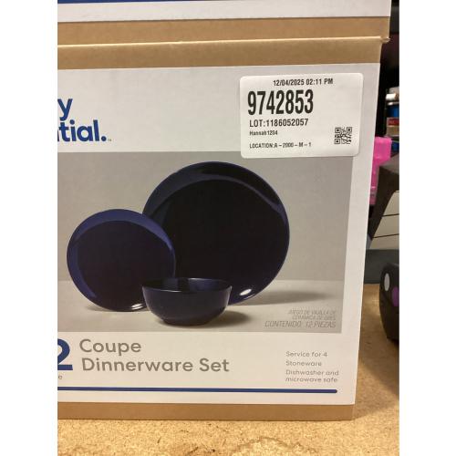 Gibson Simply Essential Coupe 12-Piece Blue Round Stoneware Dinnerware Set