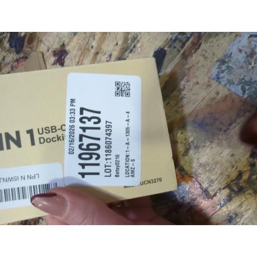 UtechSmart USB Docking Station, 11 IN 1 USB C Dock Triple Display, USB 3.0 Laptop Docking Station with Dual HDMI, VGA, PD, Ethernet, SD/TF, USB 3.0, Mic/Audio, Compatible for MacBook M1 Dell HP Lenovo