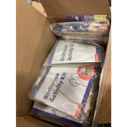 Birdhouse Kit - 15 Unfinished Wood Bird Houses for Children to Paint - Wood Craft Project Kits for Kids - Wooden Arts & Craft for Girls & Boys