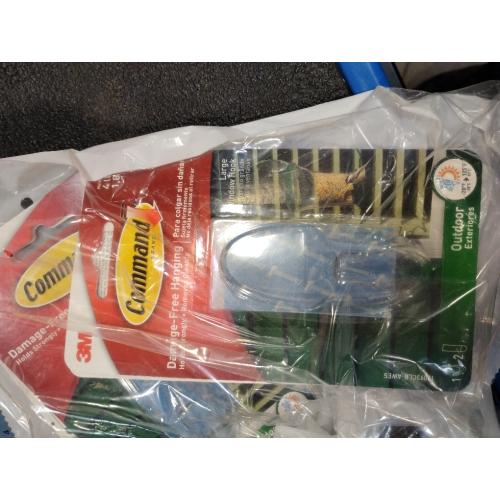 4 packs, Command Outdoor Large Window Hook, Clear, 1-Hook, 2-Strips, Decorate Damage-Free