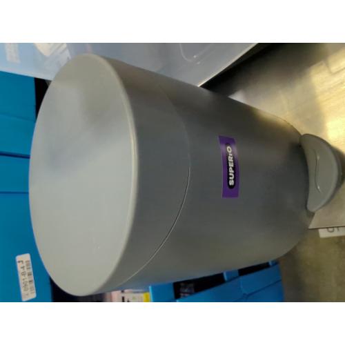 Superio Brand Modern 3 L Gray Plastic Step-On Trash Can (2PK)