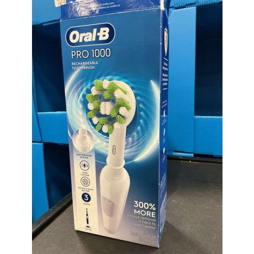 Oral-B Pro 1000 Rechargeable Electric Toothbrush, GREEN