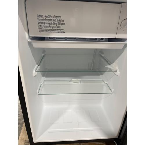 Galanz 2.5 cu.ft. Upright Freezer, Black