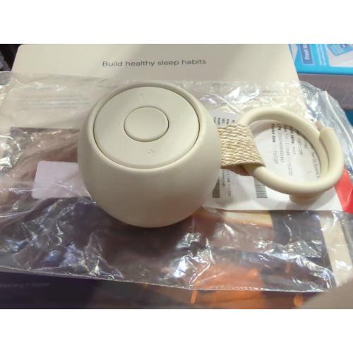 Hatch Go | Portable Sound Machine for Babies and Kids | Sleep Soother | 10 Soothing Sounds | White Noise | Shush | Travel | Registry Gift | Baby Shower | Clips on Stroller | Putty