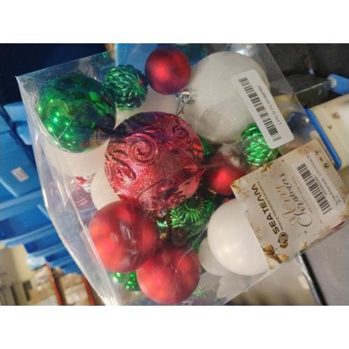 Sea Team 86-Pack Shatterproof Babyblue Christmas Ball Ornaments Set, Assorted Multi-Sized Hanging Baubles, Xmas Tree Decorations, Seasonal Décor for Holiday Wreath Garland, Hooks Included