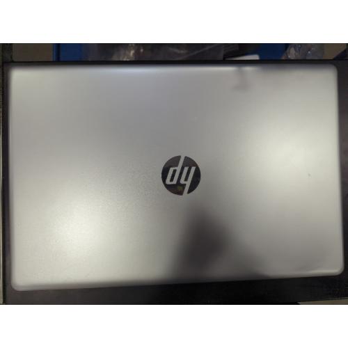 HP Notebook - 17-ca0006ca with charger