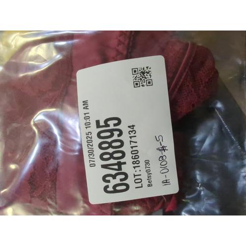 Size 38B Sexy Lingerie with Garter Belt And Stockings And Breathable Gathering Oversized Bra Set