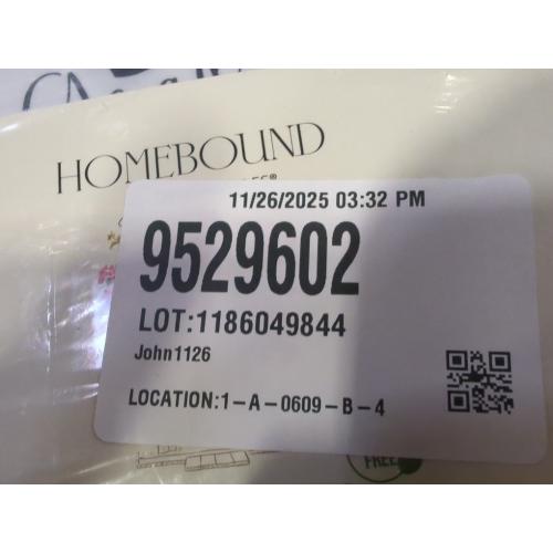 set of 32 graduation 2025 dinner and dessert plates