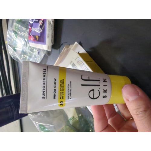 e.l.f. SKIN Suntouchable Whoa Glow Sunscreen & Primer - Sunlight - SPF 30 - 1.69 fl oz