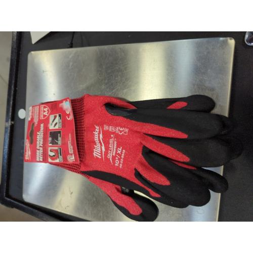 Milwaukee Electric - CUT LEVEL 4 NITRILE DIPPED GLOVES -XL