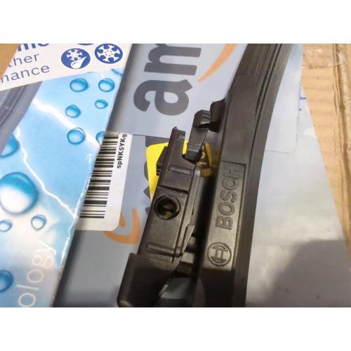 BOSCH 24OE20OE ICON Beam Wiper Blades - Driver and Passenger Side - Set of 2 Blades (24OE & 20OE)