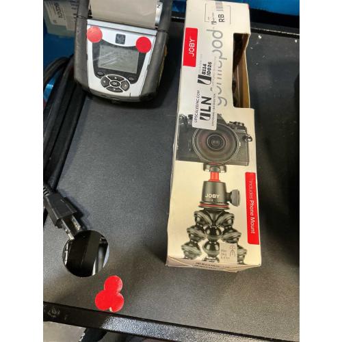 Joby GorillaPod 3K Kit, Compact Stand 3K and Ballhead for Compact Cameras, Tripod Kit, Travel Tripod for Cameras, Holds Devices up to 6.6lbs, JB91507, Made in Italy, Black/Charcoal