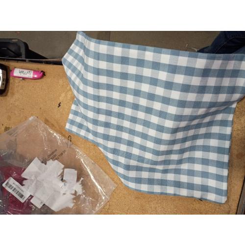 Blue and white decorative pillow cover