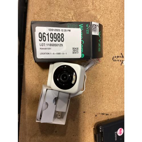 Wyze Cam V4 Plug-in Indoor and Outdoor Smart-Enabled Security Camera