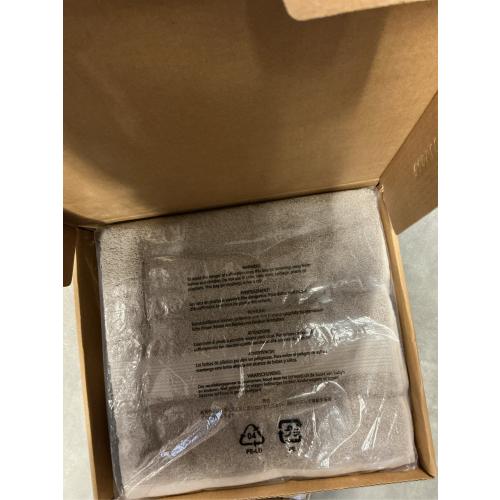 Amazon Basics Fade-Resistant 100% Cotton Bath Towel, 2 Pack, 30x54, Taupe